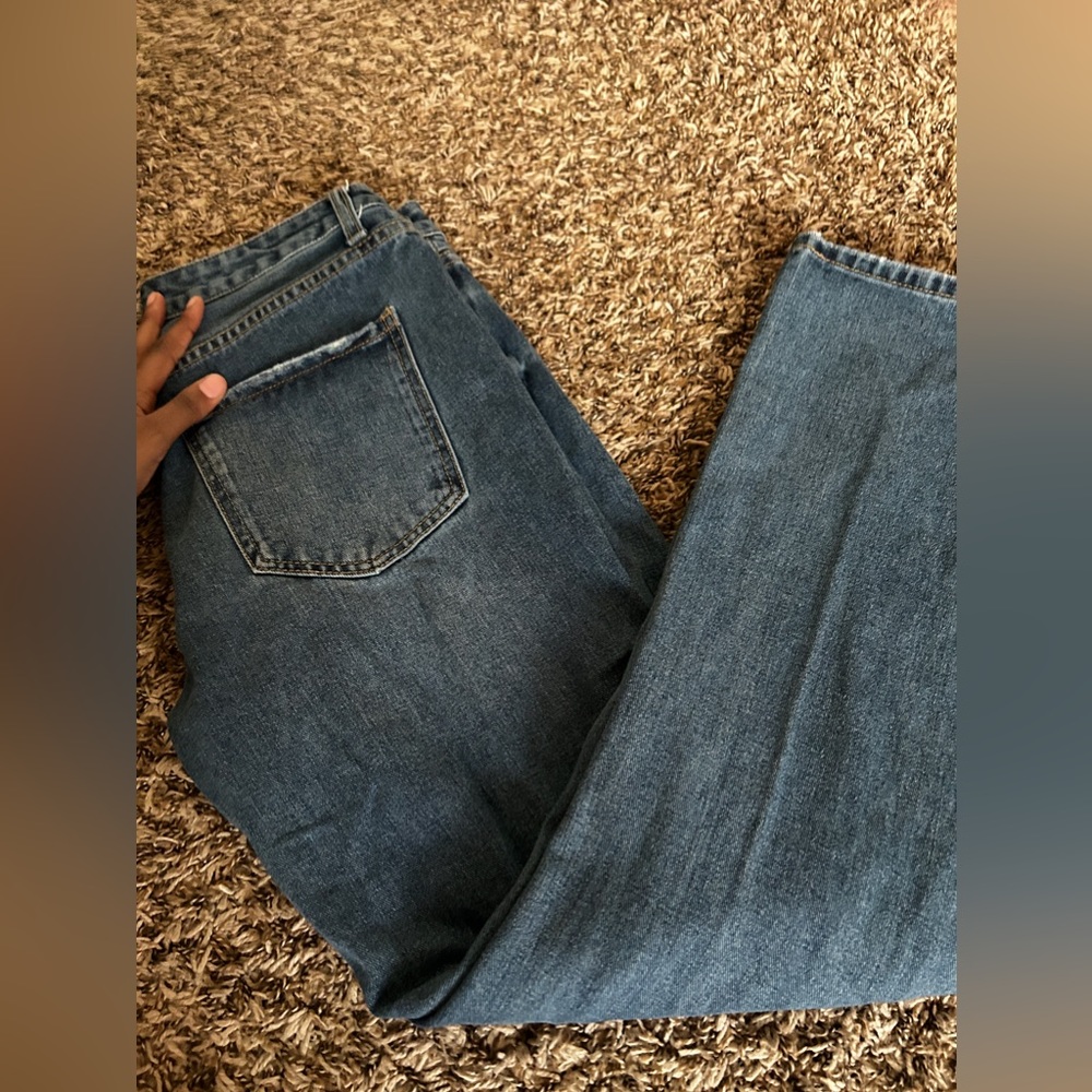 Ripped mom jeans